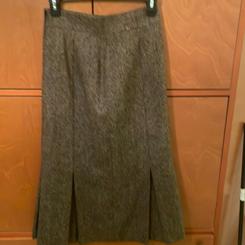 Saks fifth ave 100 % wool skirt, Vintage, designer saks 5th ave